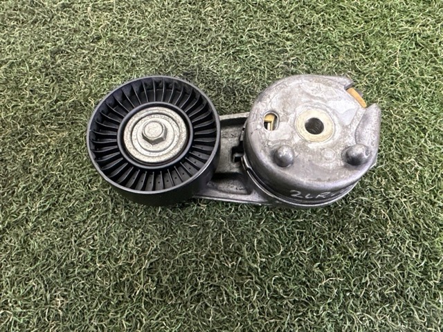 Натяжная планка поликлинового ремня LR035546 LAND ROVER