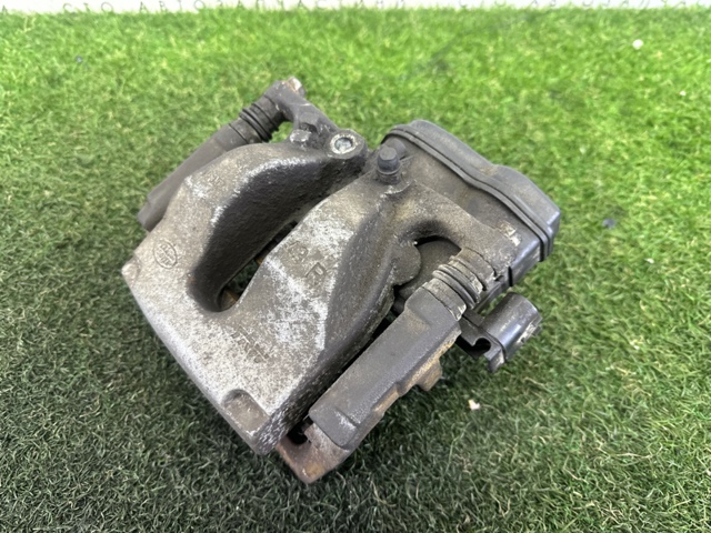 LAND ROVER LR036569 Скоба тормозного суппорта заднего в наличии Запорожье