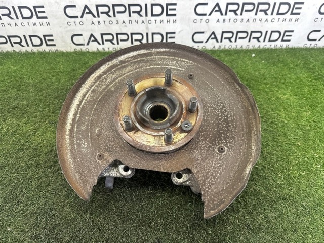 Ступица колеса передняя LR038379 LAND ROVER