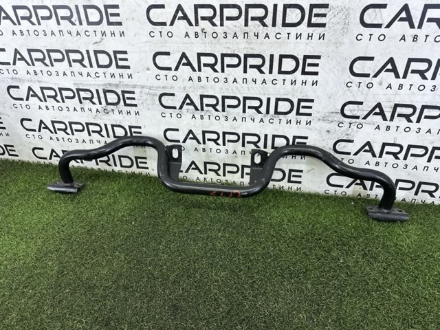 LR038572 LAND ROVER Балка радиатора нижняя купить в Кривой Рог