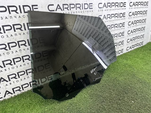 LR043954 Стекло двери задней левой купить Ужгород