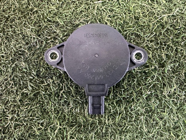  Клапан положения распредвала LR045390 LAND ROVER