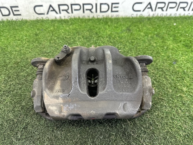 Суппорт тормозной передний левый LR047905 LAND ROVER