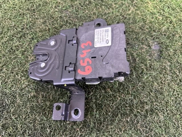 LR048310 LAND ROVER купить в Полтава