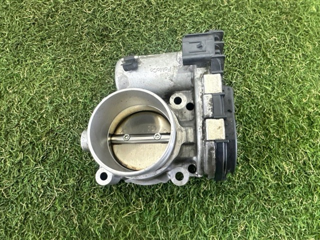 LR049646 LAND ROVER Дроссельная заслонка в сборе купить в Киев