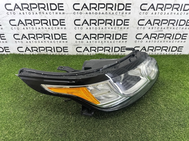 LR057272 LAND ROVER Фара правая купить в Ирпень