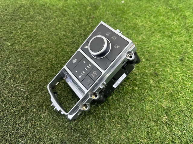 LR070858 LAND ROVER Блок кнопок центральной консоли купить в Ровно