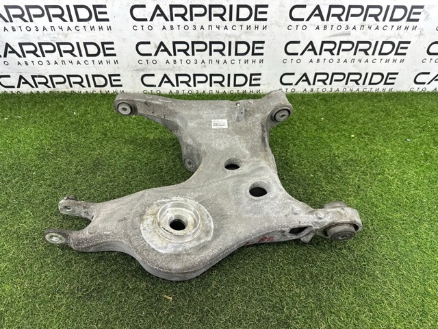 Балансир задний нижний, левый LR072654 LAND ROVER