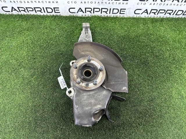 Цапфа поворотная правая LR078374 LAND ROVER