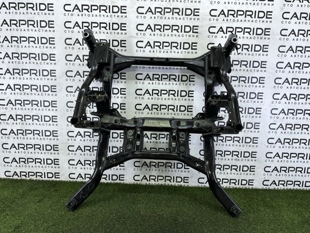 Подрамник передней подвески LR090443 LAND ROVER