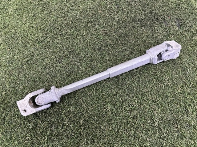 LR091076 LAND ROVER Вал рулевой колонки купить в Черновцы