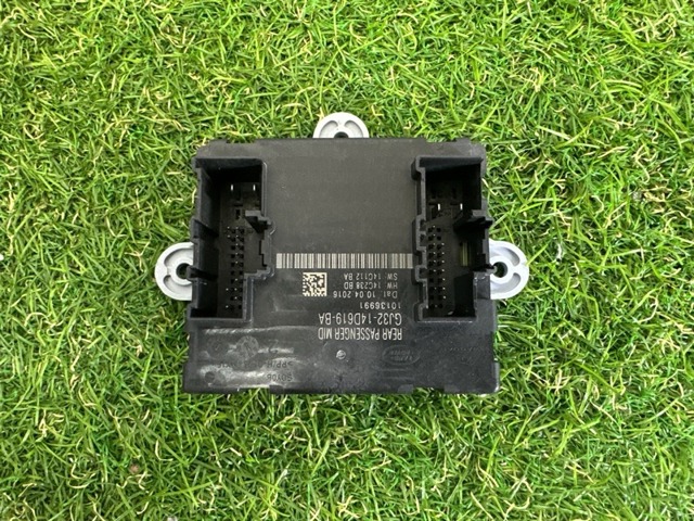 Блок комфорта задней двери LR092139 LAND ROVER