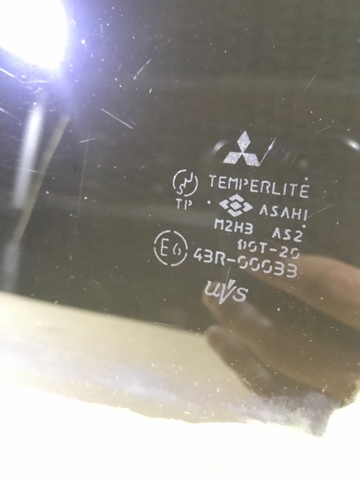 MITSUBISHI MR415141 Стекло двери задней левой в наличии Запорожье