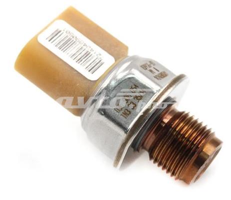 Датчик давления топлива 03L906054A VAG