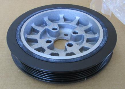 Шкив коленчатого вала 300051 MAXGEAR