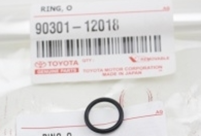 TOYOTA 9030112018 Помпа водяная (насос) охлаждения в наличии Житомир