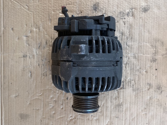 Генератор 0124525139 BOSCH