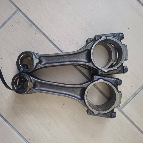 Шатун двигателя 038105401G VAG