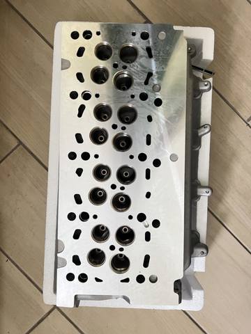 Головка блока в сборе c распредвалами 03L103351N VAG
