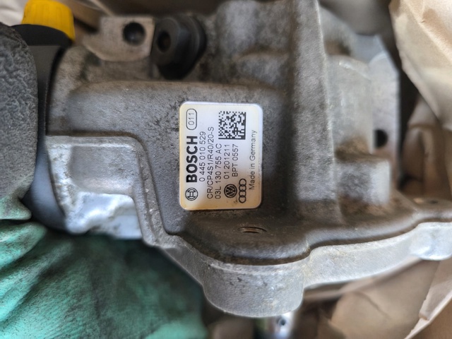 Насос топливный высокого давления (ТНВД) 03L130755AC VAG