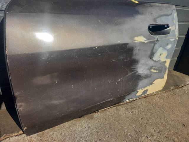 Двери кабины 41009625095 BMW