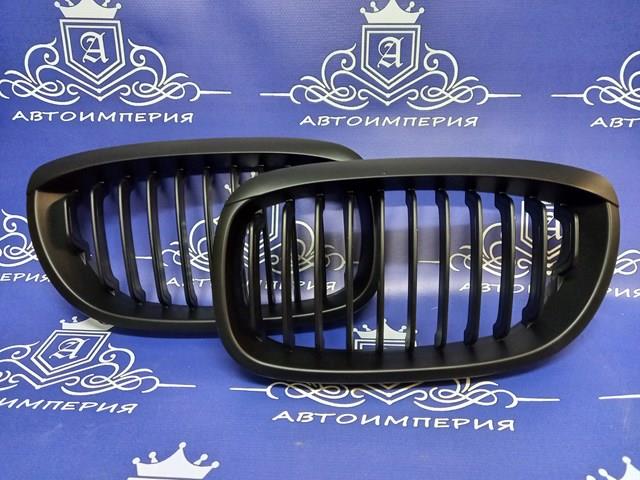 BMW 51138208685 Решетка радиатора левая в наличии Запорожье