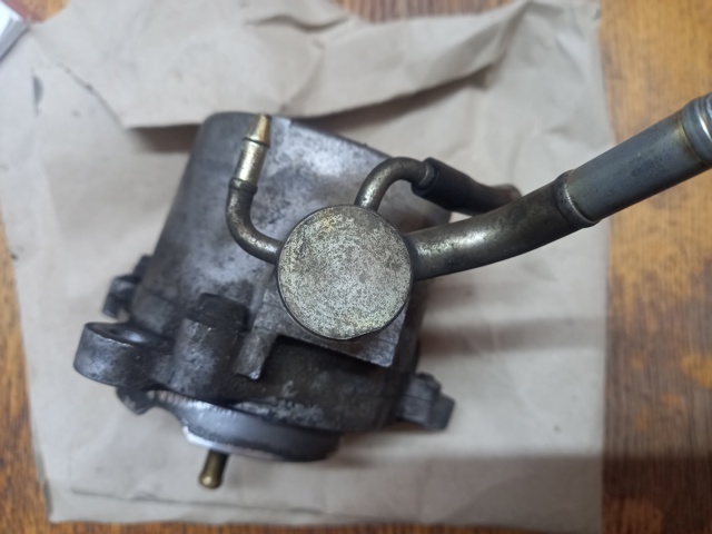 Вакуумный насос RF5C18G00 MAZDA