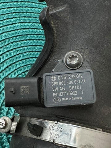 Датчик нагнетания воздуха в турбину 06E906051AA PORSCHE