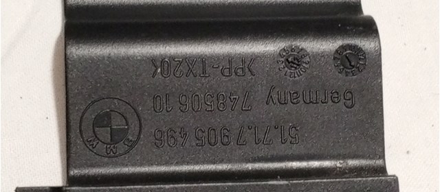 BMW 51717905496 Воздуховод (дефлектор) радиатора правый в наличии Павлоград