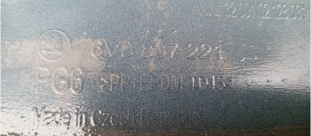 6V0807221 VAG Бампер передний купить в Павлоград