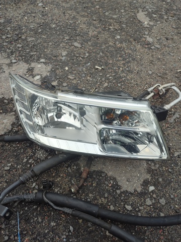 Фара правая 05067788AA CHRYSLER