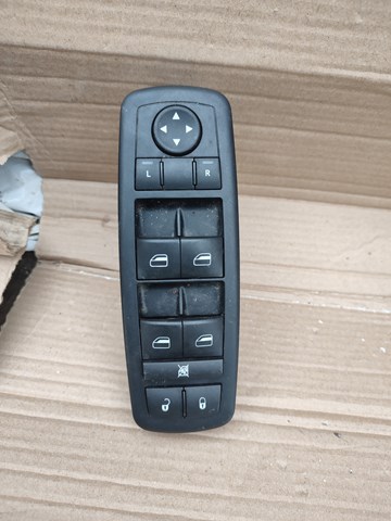 Кнопки переднего левого стеклоподъёмника 68039999AB CHRYSLER