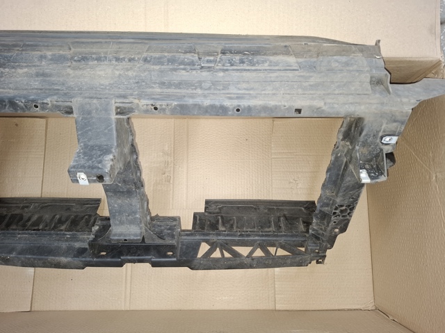 2605633 Ford