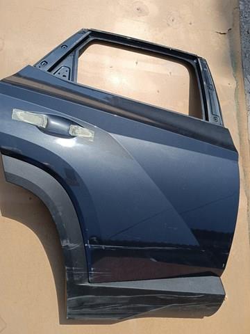 Дверь задняя в сборе 77004N7015 HYUNDAI