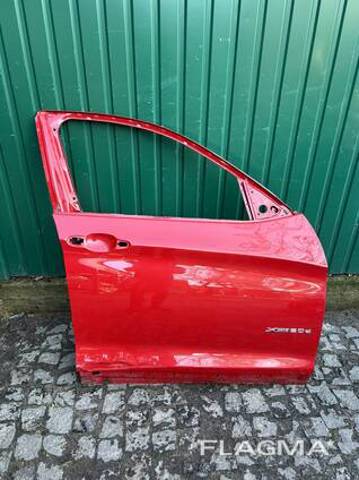 Пассажирская передняя дверь 41007364790 BMW