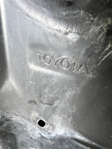 TOYOTA 5330133210 Капот в наличии Днепр