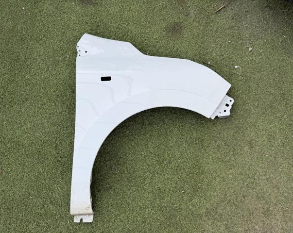 Боковая часть передняя правая 631006826R RENAULT