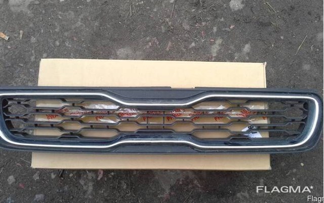HYUNDAI 863502K050 Решетка радиатора в наличии Полтава