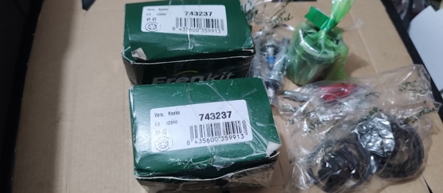 FRENKIT 743237 Ремкомплект суппорта тормозного заднего в наличии Черкассы