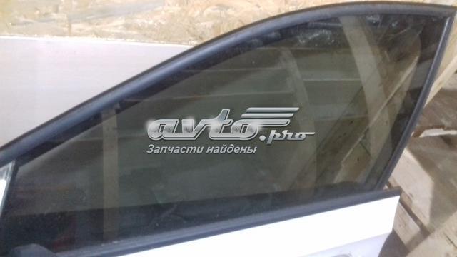 VAG 5JA845201E Стекло двери передней левой в наличии Кривой Рог