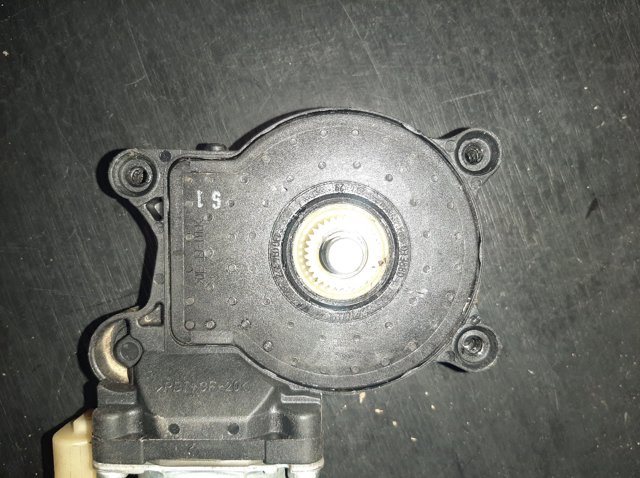 BOSCH 0130821992 Мотор стеклоподъемника двери передней левой в наличии Ровно