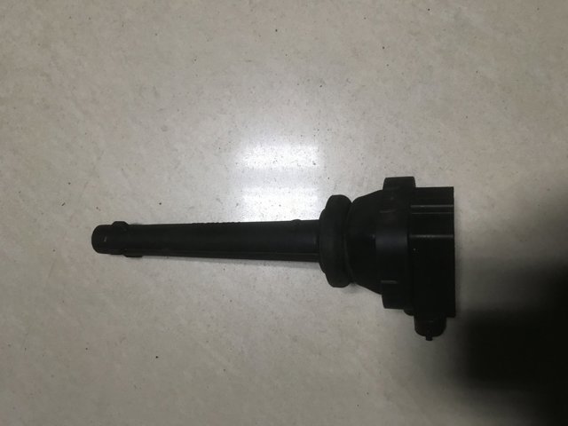 Катушка зажигания 0221504017 BOSCH