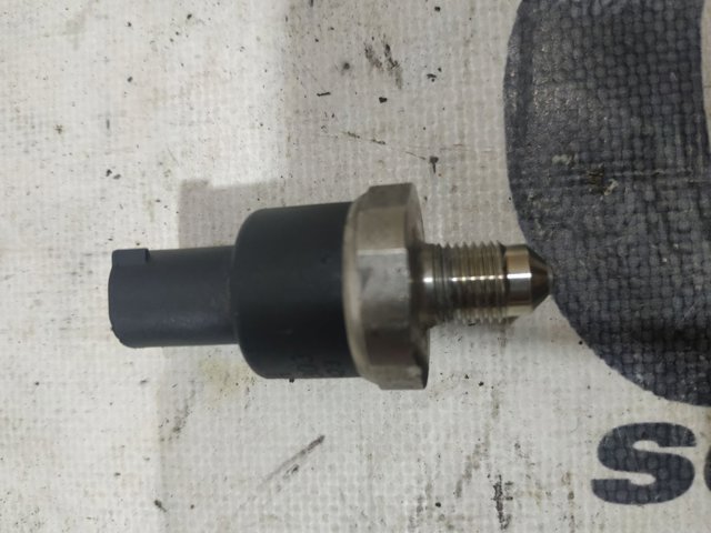 Датчик давления тормозной жидкости 0265005303 BOSCH