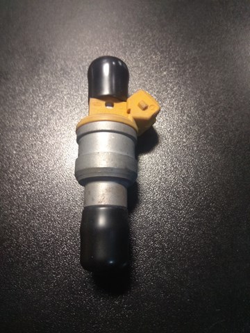 Топливные форсунки 0280150943 BOSCH