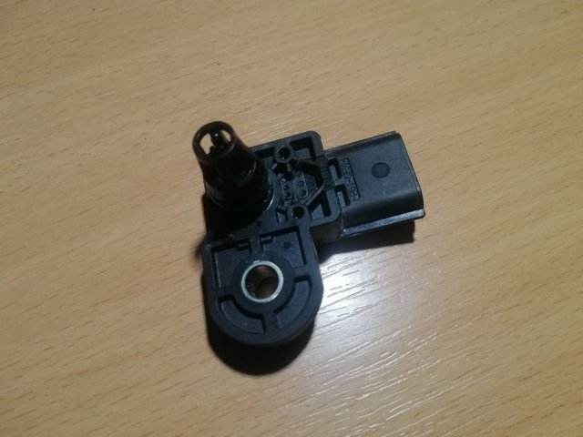 0281006108 BOSCH Датчик давления наддува купить в Винница