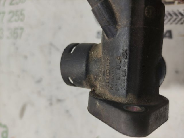 Водяной патрубок 028121132A VAG