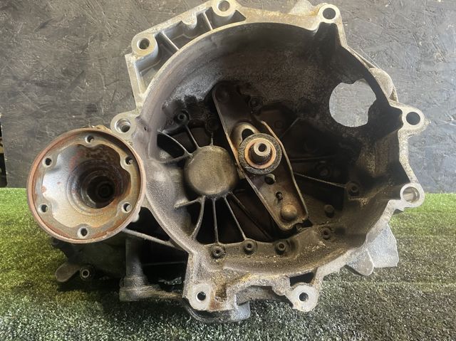 Корпус коробки передач АКПП/КПП 02T301103K VAG
