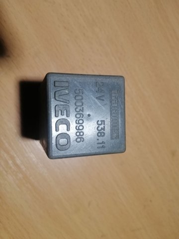 0332209204 BOSCH Реле поворотов купить в Каменское