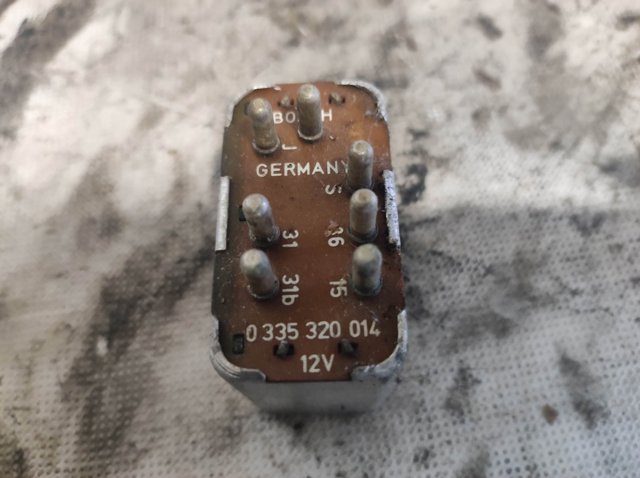 BOSCH 0335320014 Реле дворников в наличии Львов