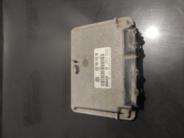 VAG 038906018BQ Блок управления двигателем в наличии Одесса